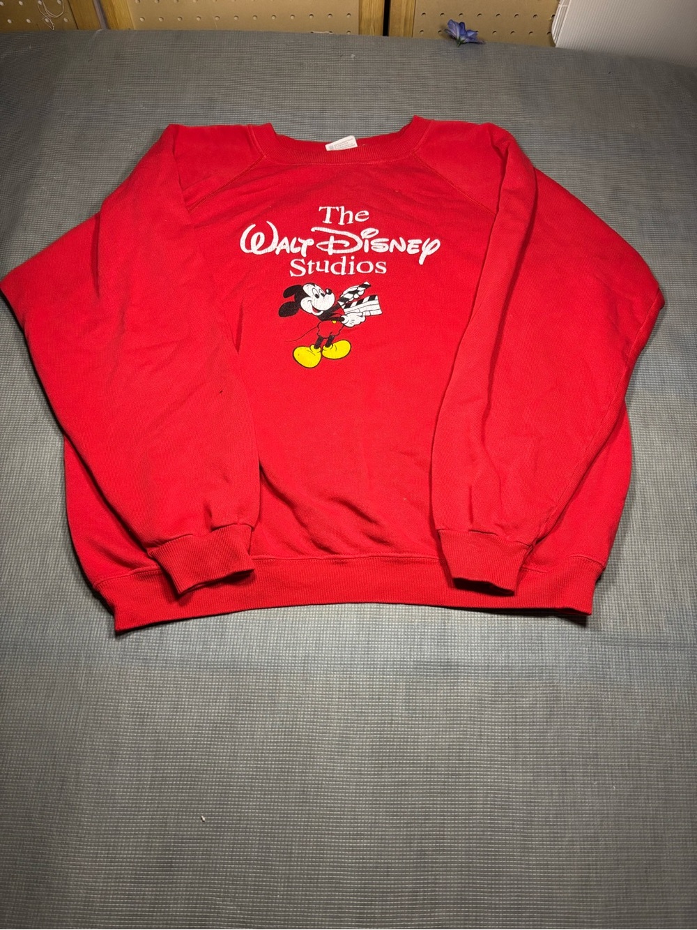 Hanes Red Crewneck Sweatshirt with Classic Label XL